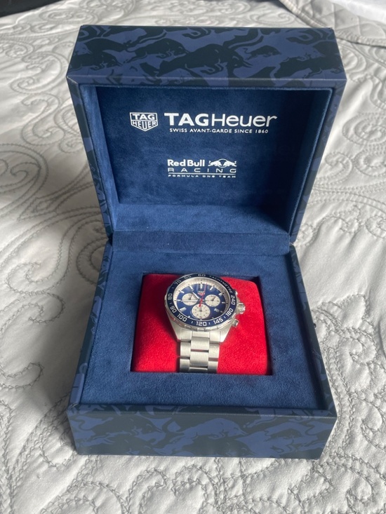 Tag Heuer Other - Tag Heuer RED BULL RACING chronograph - limited Collector edition